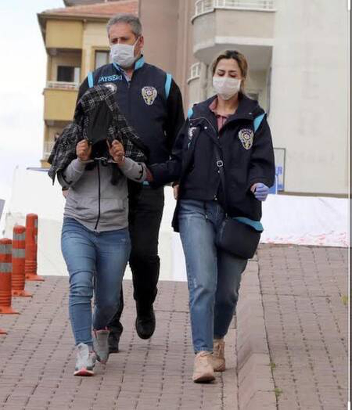 Son dakika haberleri | Birlikte yaşadığı adamı öldüren kadına müebbet hapis