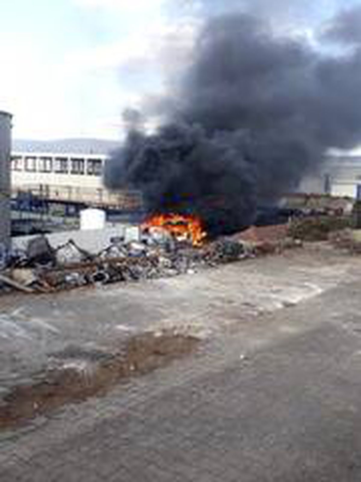 Bozüyük OSB'de bir araçta patlama meydana geldi; 1 yaralı