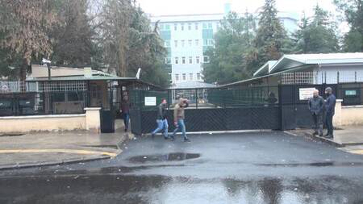 Diyarbakır\'da özel okuldan hırsızlık yapan 3 şüpheli tutuklandı