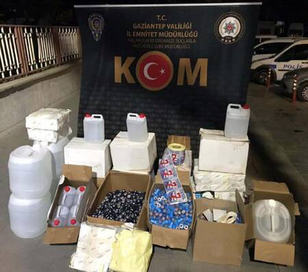Son dakika haberleri... Gaziantep\'te sahte içki operasyonu: 11 gözaltı