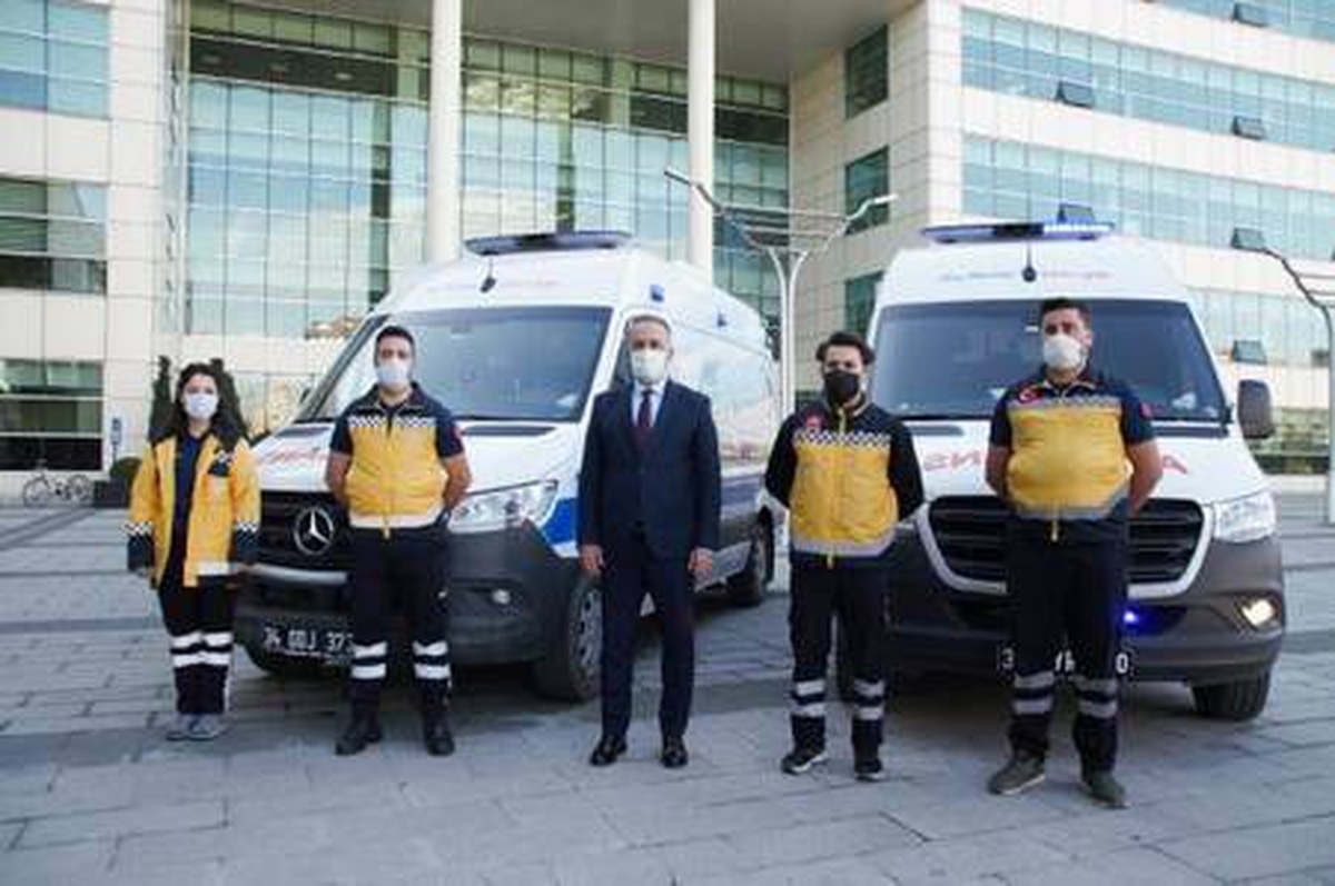 Son dakika haberi! Sultangazi\'de 2 hasta nakil ambulansı hizmete başladı