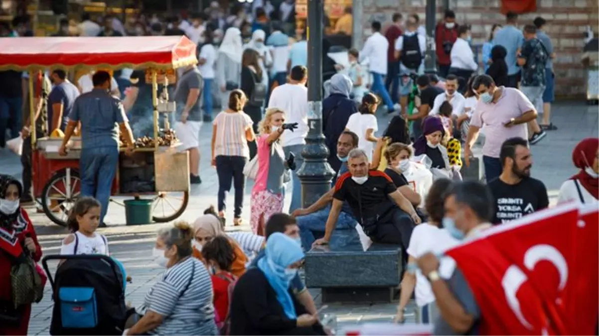 2020\'de en çok bu konuları konuştuk! Listenin zirvesinde koronavirüs ve aşının bulunması yer alıyor