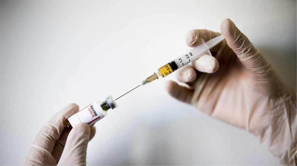 65 yaş üstü ve kronik hastalığı olanlar aşı sıralarını e-Nabız\'dan görebilecek