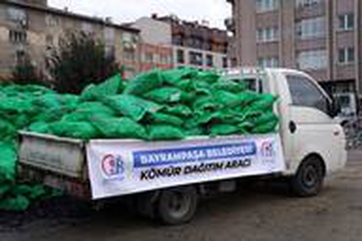 Bayrampaşa Belediyesi\'nden 250 ton kömür yardımı