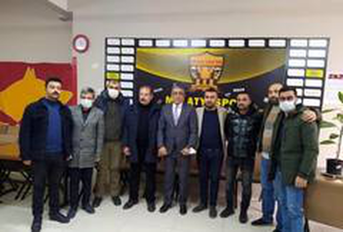 Derebeyleri Taraftarlar Derneği\'ne anlamlı ziyaret