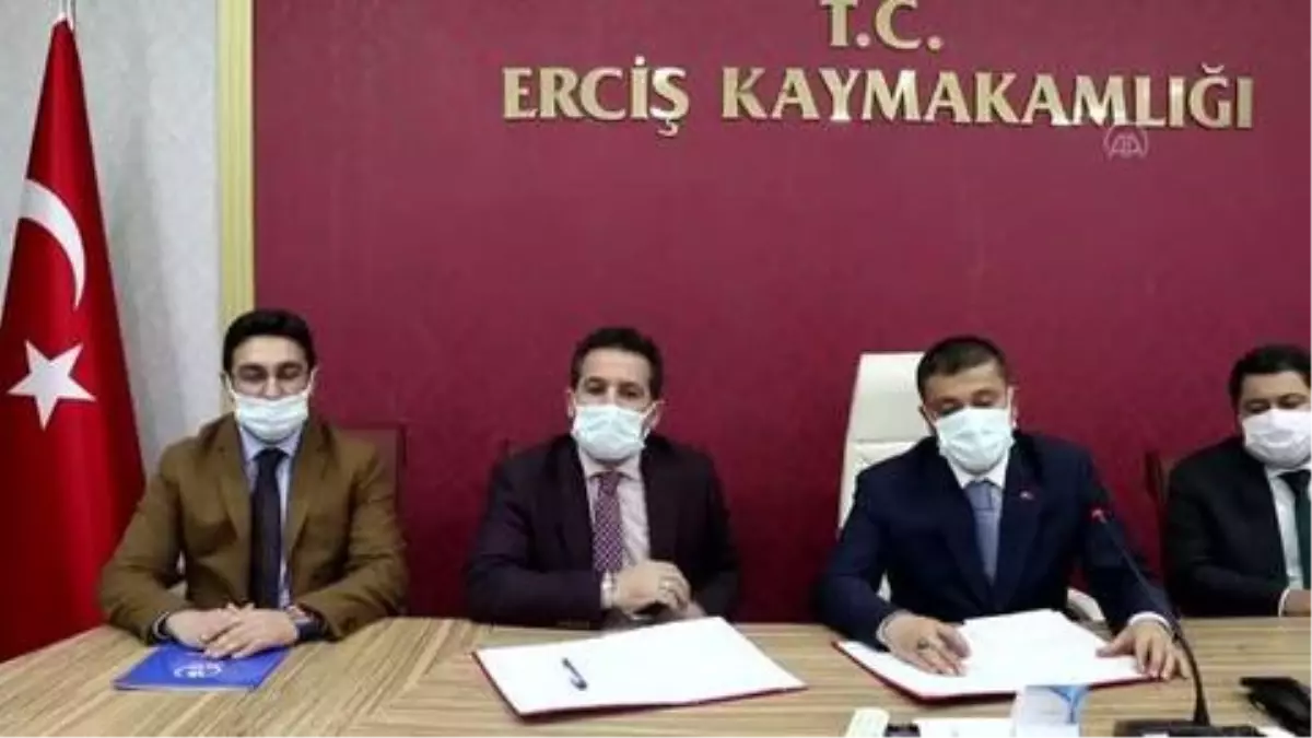 Erciş\'te "Gençlik Kitap Kafe" projesinin protokolü imzalandı