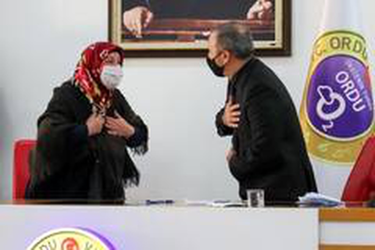 Ordu Valisi yılın son gününde de vatandaşın derdini dinledi