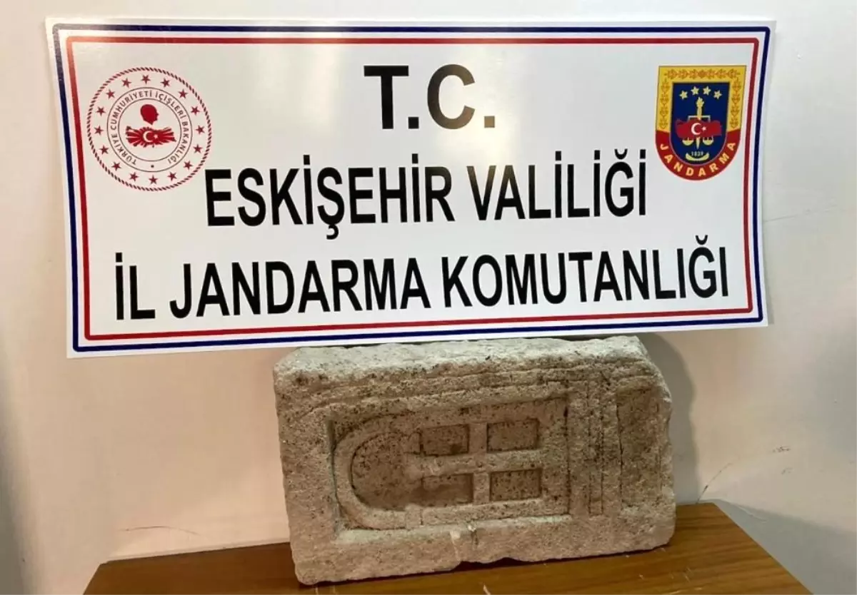 Son dakika haber... Tarihi eser kaçakçılarına operasyon: 2 gözaltı