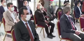 Türkiye'nin 6. alışveriş merkezi kütüphanesi 'Vega İstanbul AVM'de açıldı