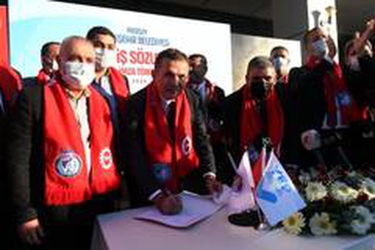 Yenişehir Belediyesi\'nde en düşük işçi maaşı 3 bin 883 lira oldu
