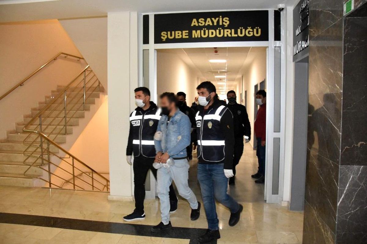 Son dakika 3. sayfa: Antalya\'da aranan 82 şüpheli \'Son rötuş\' operasyonuyla yakalandı