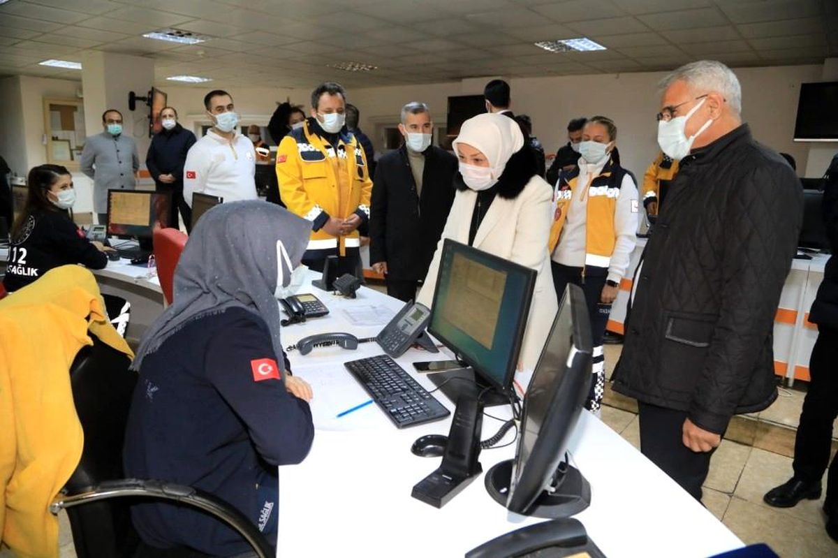 Başkan Güder, yeni yıla sahada çalışanlarla birlikte girdi