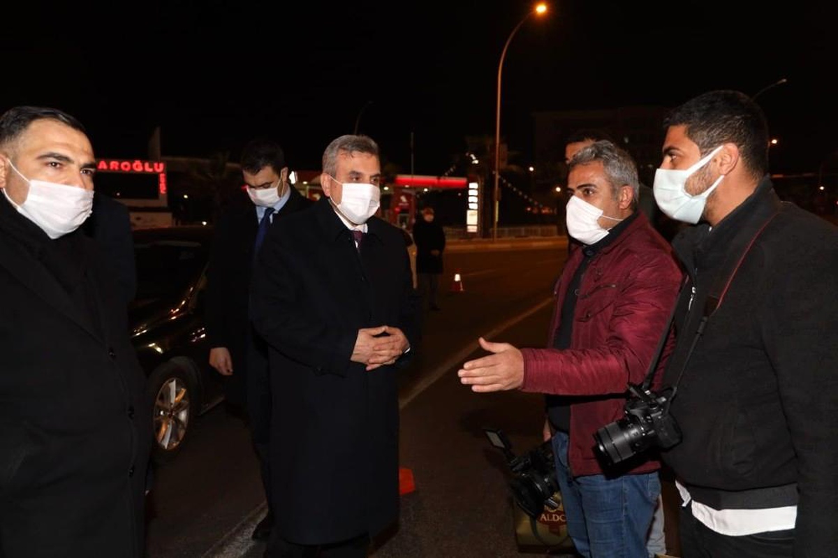 Beyazgül yeni yıla polis ve basın mensuplarıyla girdi