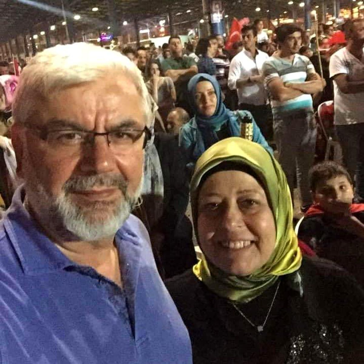 Karı-koca bir hafta arayla korona virüse yenildi