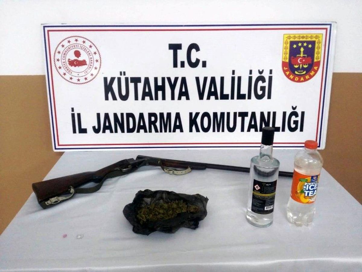 Köyde uyuşturucu ele geçirildi