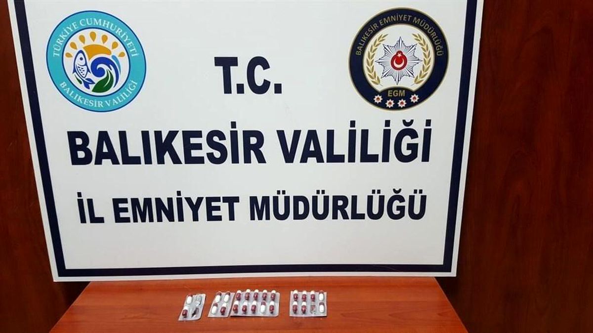 Balıkesir\'de polis 23 uyuşturucu şüphelisini yakaladı