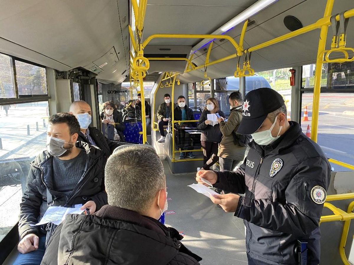 Fazla yolcu alan taksiciye 113 TL ceza