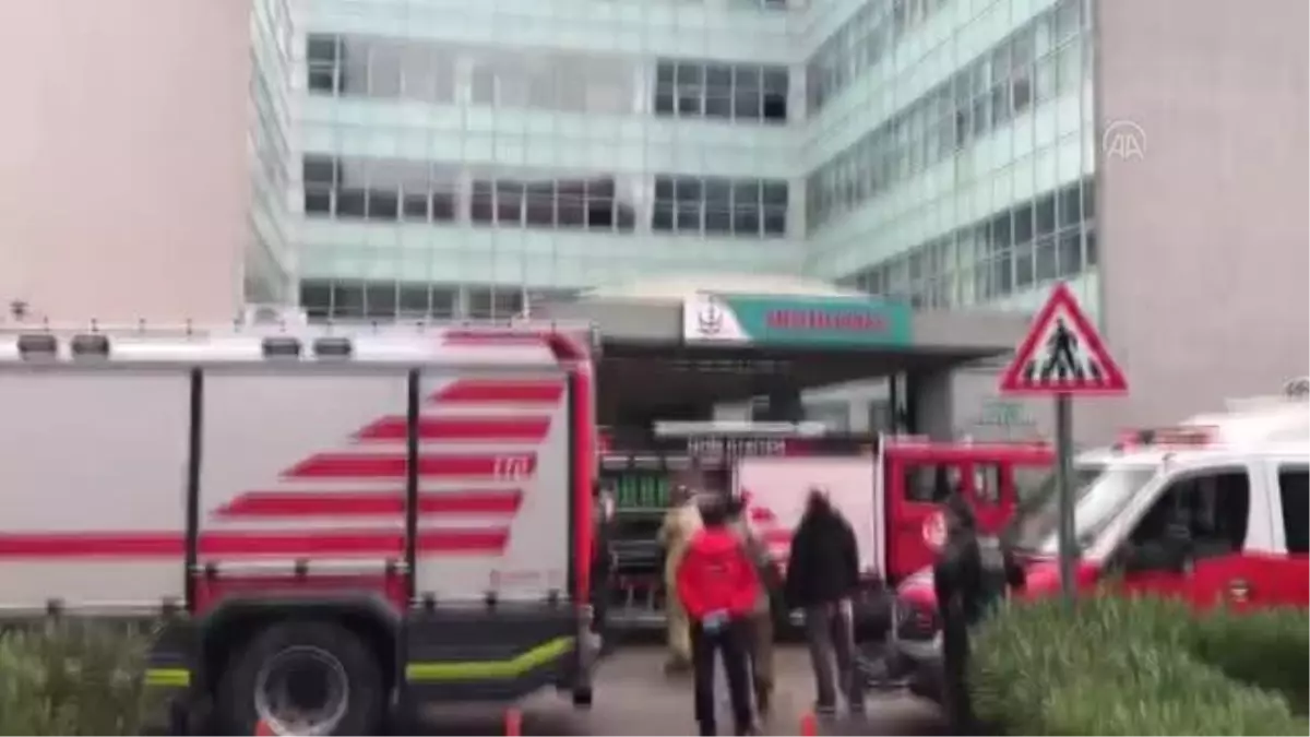 Hastanenin AMATEM binasında çıkan yangın söndürüldü