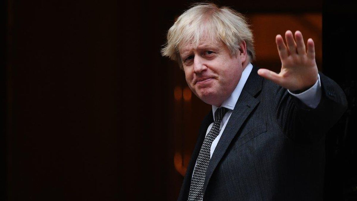 İngiltere Başbakanı Johnson\'dan \'daha sıkı önlemler\' sinyali: Aşı yaygınlaşana kadar koronavirüsle mücadele yöntemimiz değişmeyecek