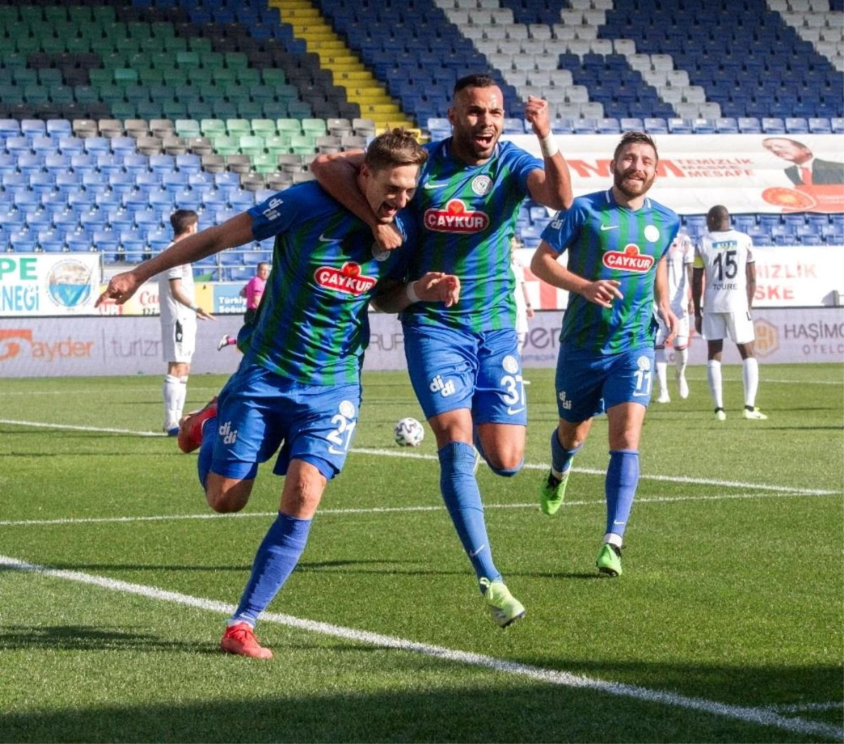 Süper Lig: Çaykur Rizespor: 1 Gençlerbirliği: 0 (İlk yarı)