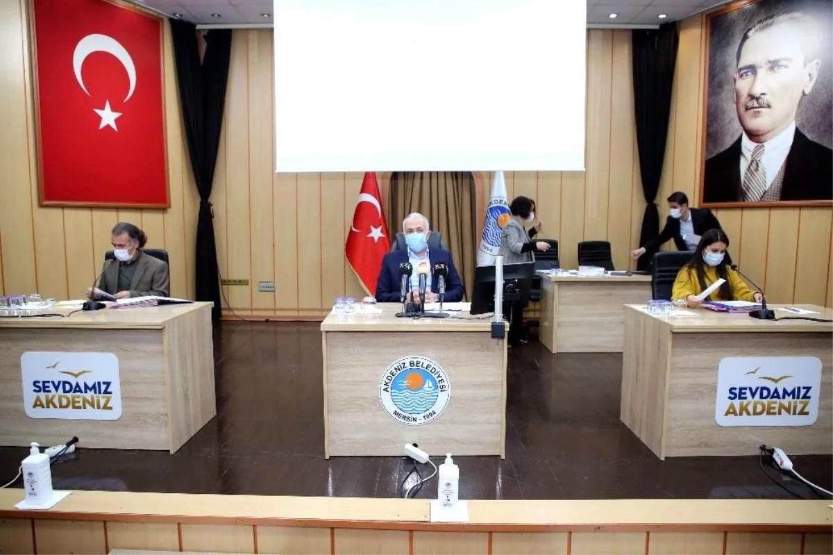 Akdeniz Belediye Meclisi, yeni yılın ilk toplantısını yaptı