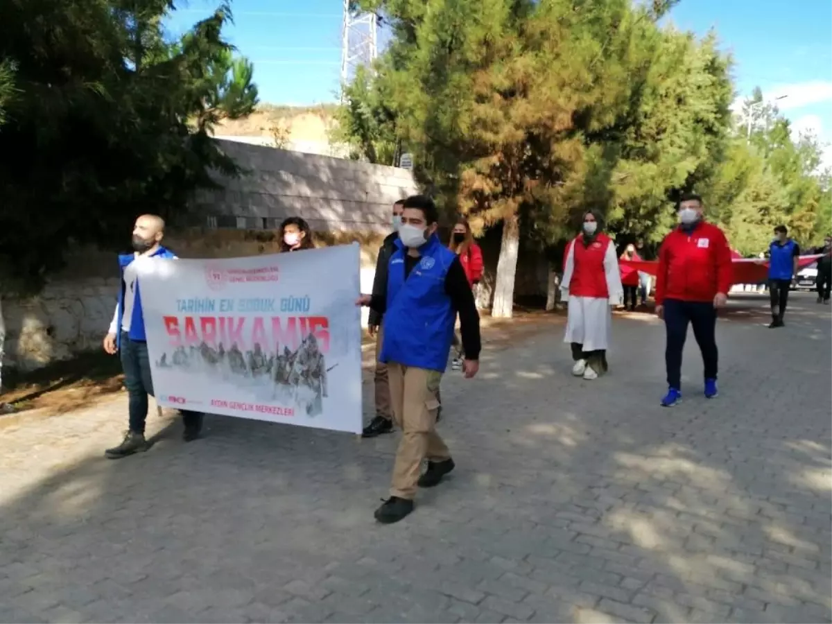 Aydınlı gençlerden vefa yürüyüşü