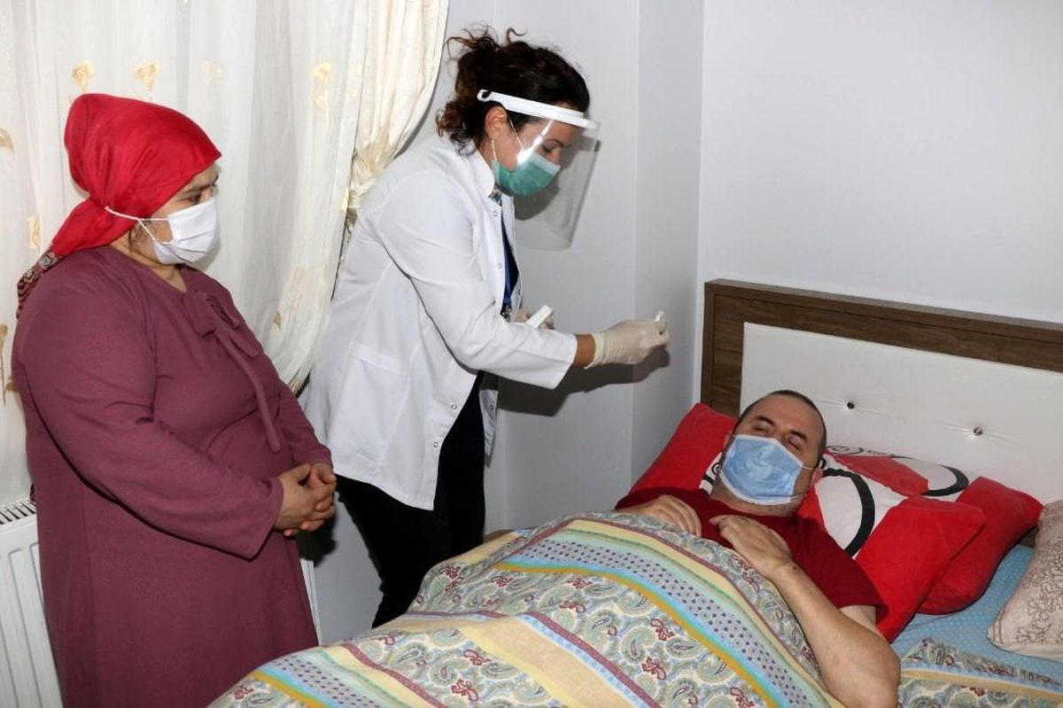 Büyükşehirin hasta refakatçi eğitiminden 436 kişi yararlandı