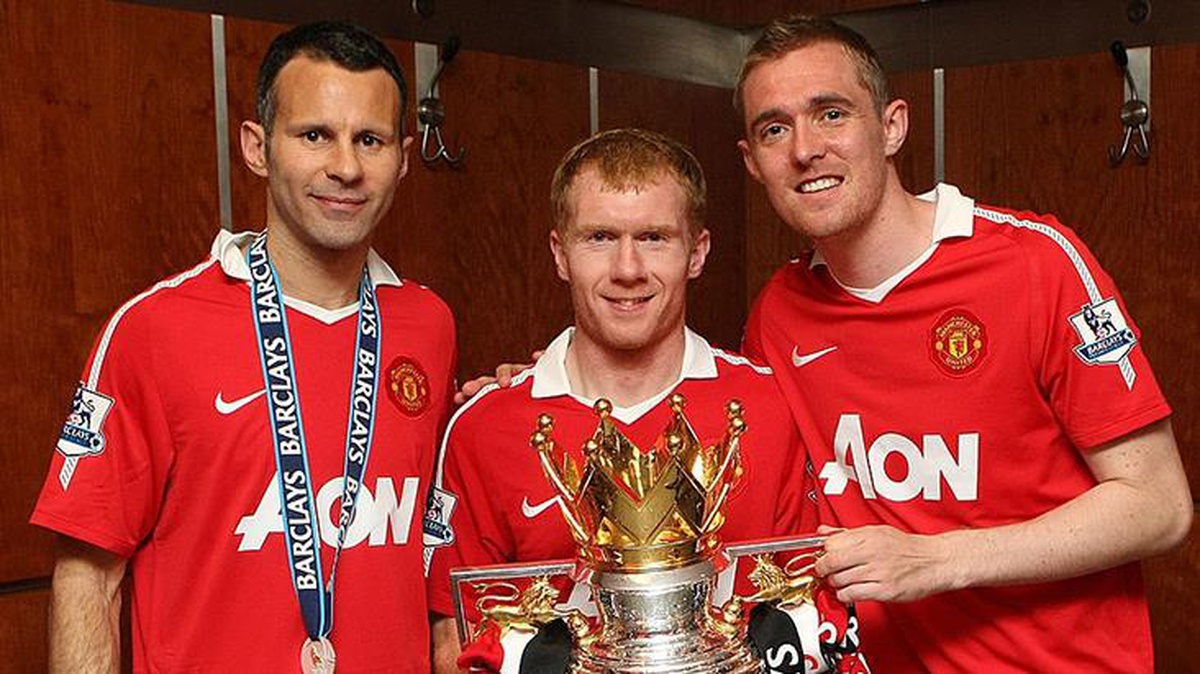 Manchester United efsanesi Darren Fletcher, antrenör olarak yuvaya döndü