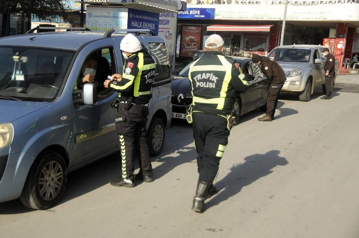 Son dakika haber... Nazilli\'de denetimler aralıksız sürdü