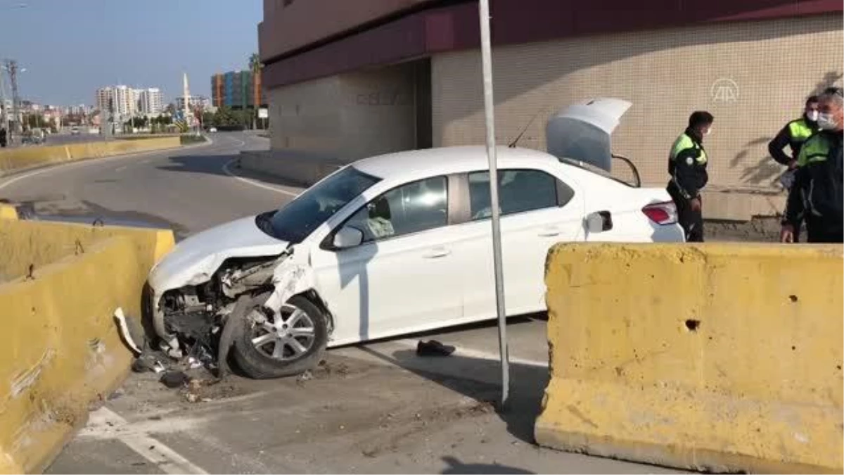 Polisten kaçarken kaza yapan araçta silah ve çelik yelek ele geçirildi