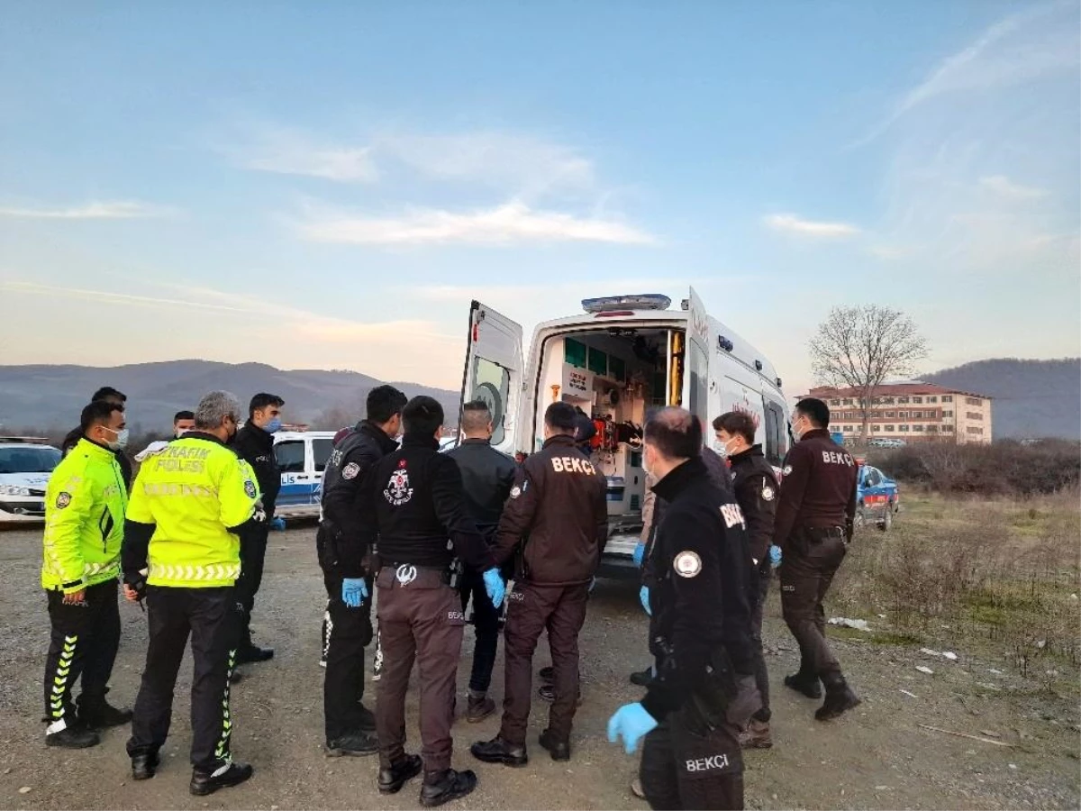 Zonguldak\'ta çaydaki cesedin yakınlarında kırık cep telefonu bulundu