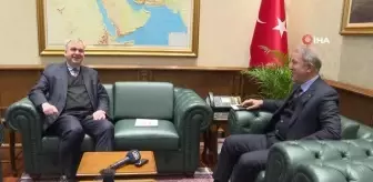Son dakika haberleri! Bakan Akar'dan Yunanistan'a 'görüşme' daveti
