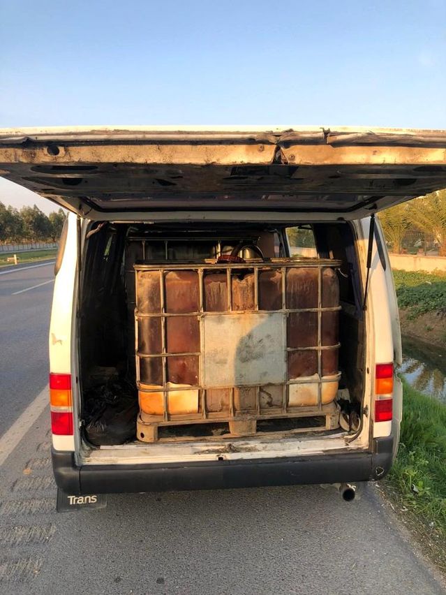 Adana'da 3 bin 900 litre kaçak akaryakıt ele geçirildi