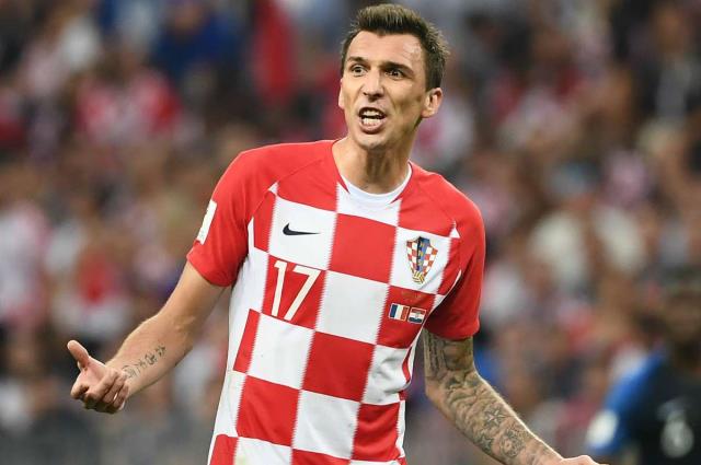 Mandzukic ile ilgileniyoruz!