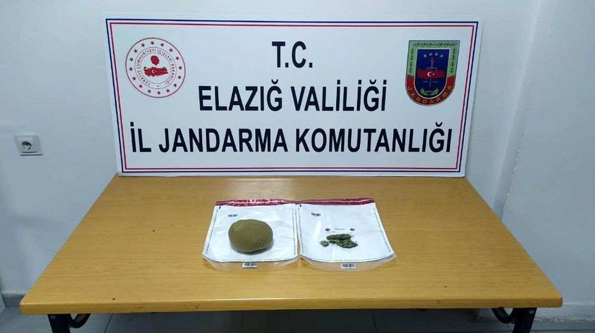 Elazığ\'da 2 şüpheli yarım kilo toz esrarla yakalandı