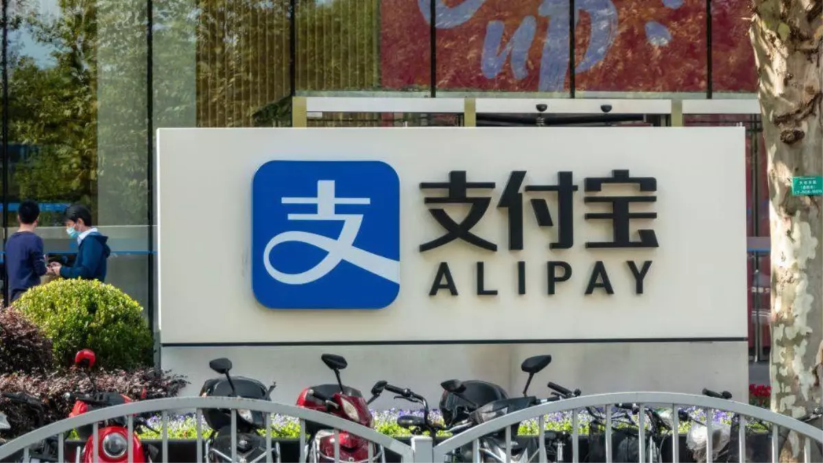 Trump, Alipay de Çin merkezli 8 uygulamayı yasaklayan karar imzaladı