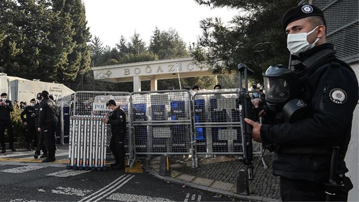 Boğaziçi Üniversitesi\'ndeki protestolarda gözaltına alınanlar serbest bırakıldı