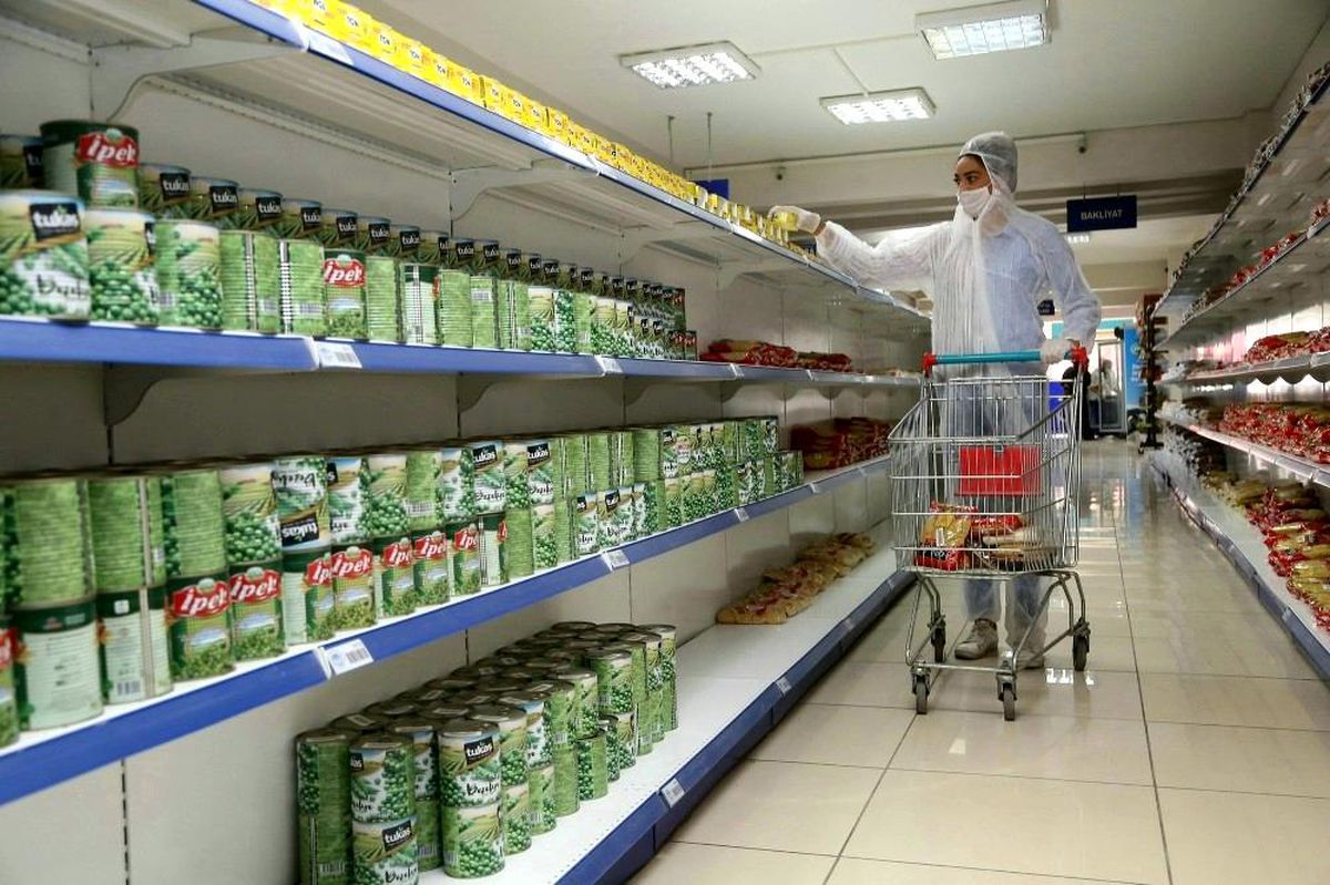 Dayanışmanın en güzel örneği "Halk Market" 2,5 milyon lira yardımda bulundu