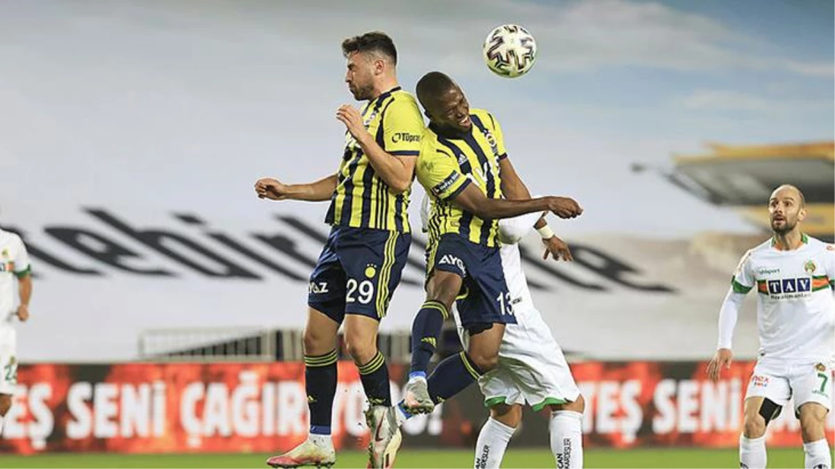 Son Dakika: Fenerbahçe, evinde Alanyaspor\'u 2-1 mağlup etti
