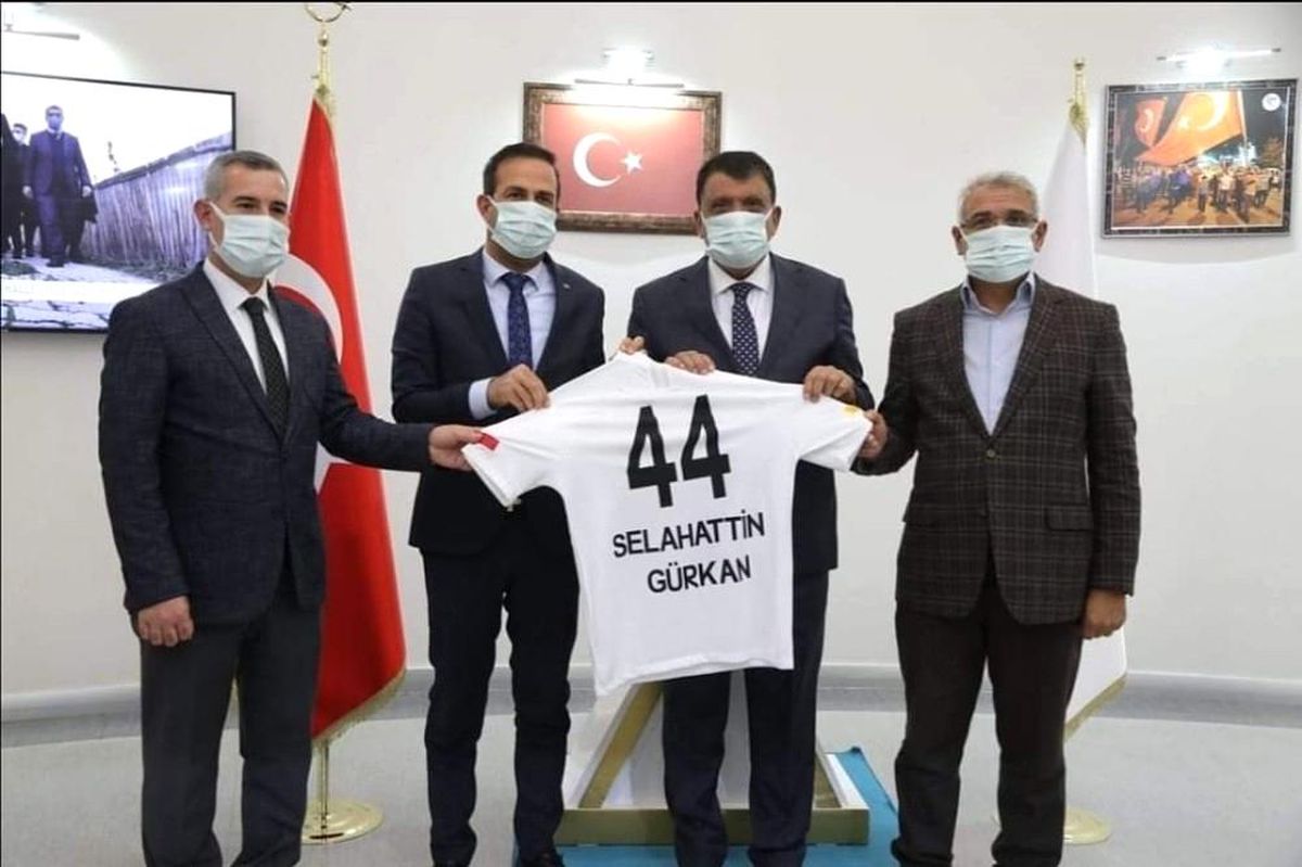 Başkan Gürkan: "Adil Gevrek\'in para talebi olmadı"