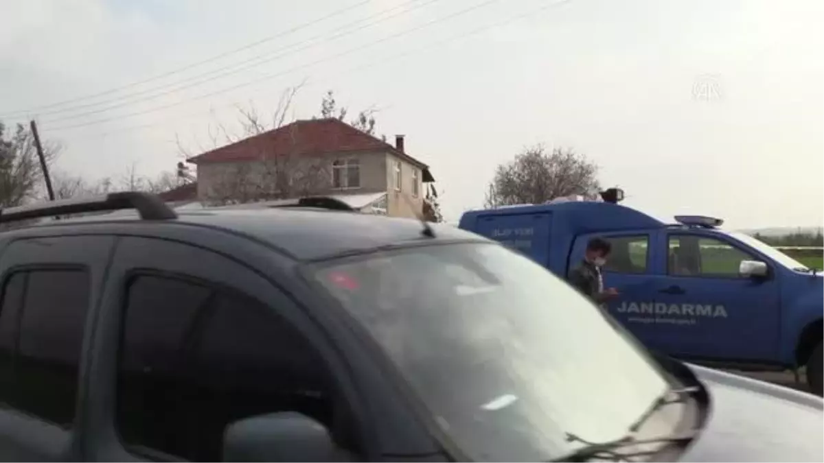 Antalya\'da bir kadının kendisini darbeden kocasını av tüfeğiyle öldürdüğü öne sürüldü