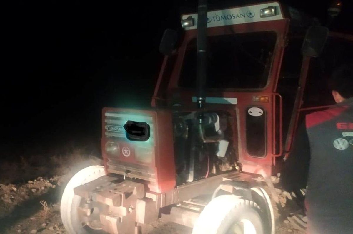 Far avı yapan avcılar traktörlerinden oldu