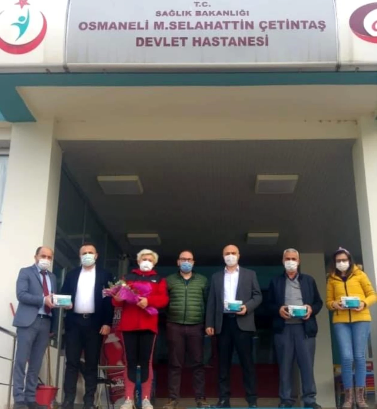 İYİ Parti İlçe teşkilatından hastaneye cihaz bağışı