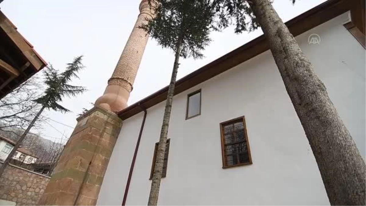 Restore edilen Osmanlı dönemine ait cami ibadete açıldı