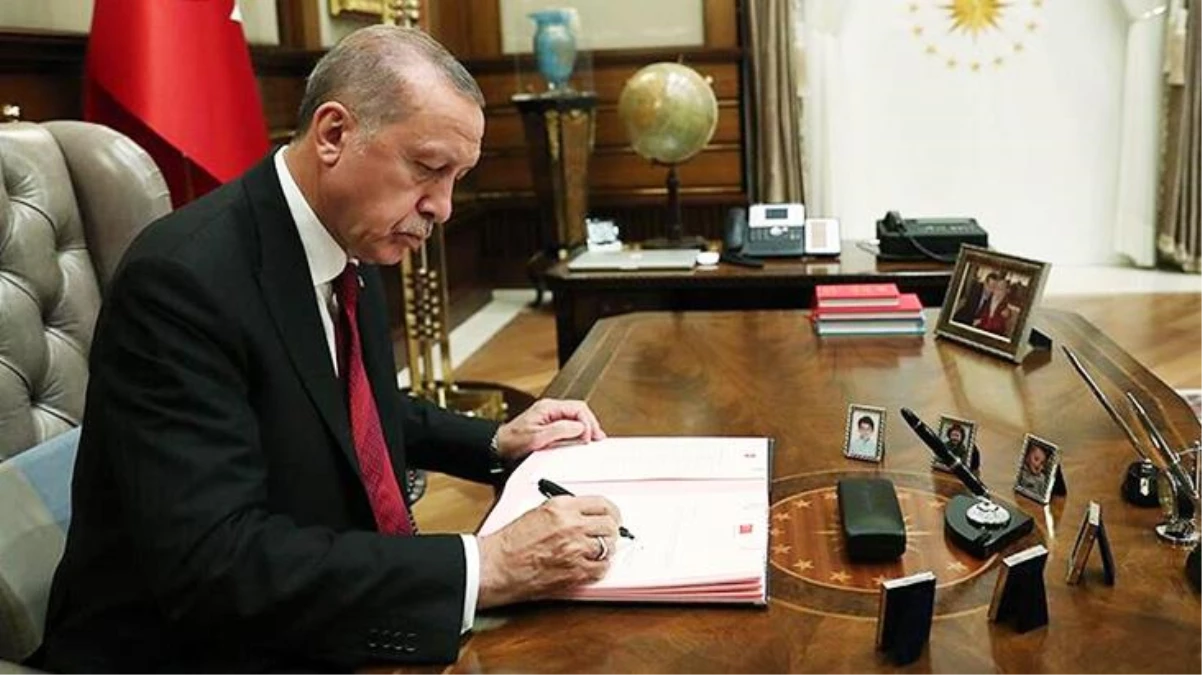Cumhurbaşkanı Erdoğan imzaladı! 3 bakanlıkta kritik atamalar Resmi Gazete\'de