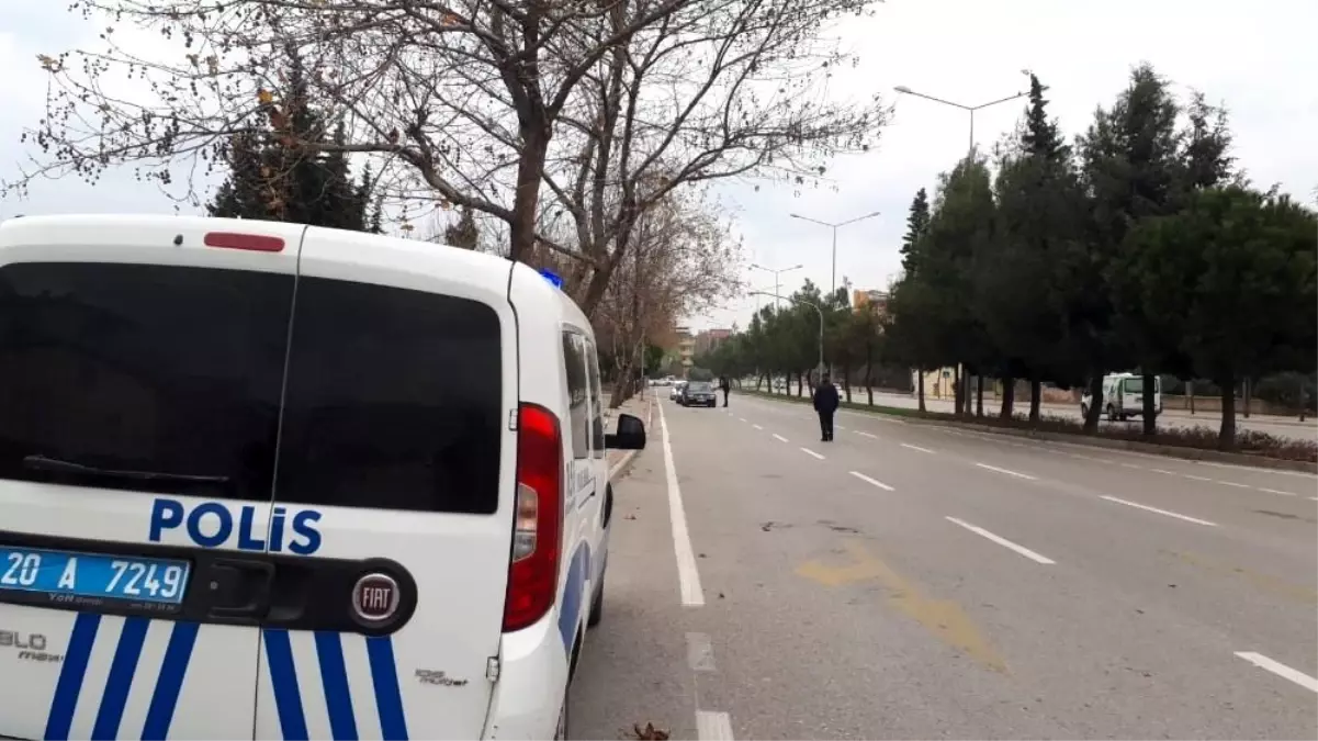 Denizli polisi kısıtlamada kuş uçurtmuyor