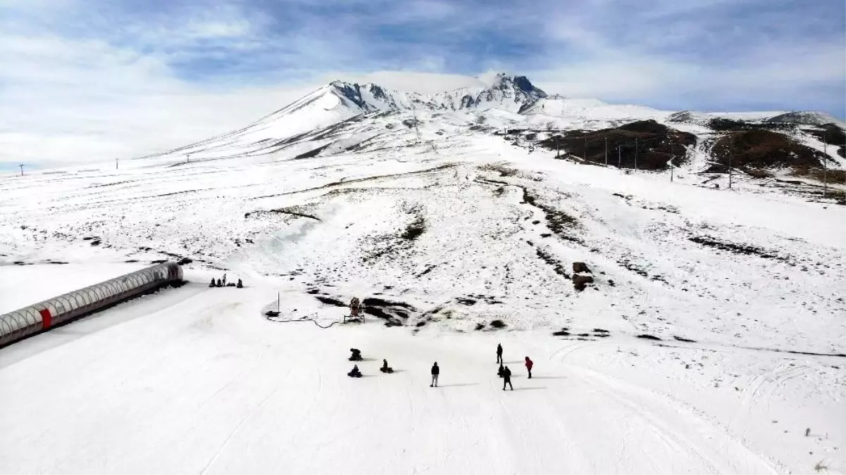 Erciyes\'te kısıtlama sakinliği