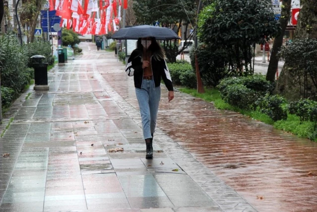 Kocaeli'de sağanak yağış öncesi vatandaşlara uyarı yapıldı