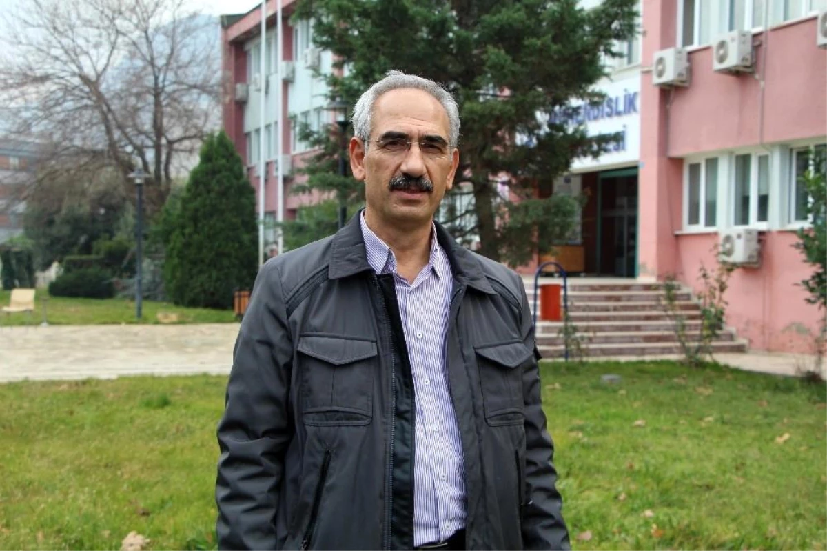 Prof. Dr. Kumsar: "Beklenen deprem öncesi Denizli\'de yapı güvenliği ortaya çıkarılmalı"