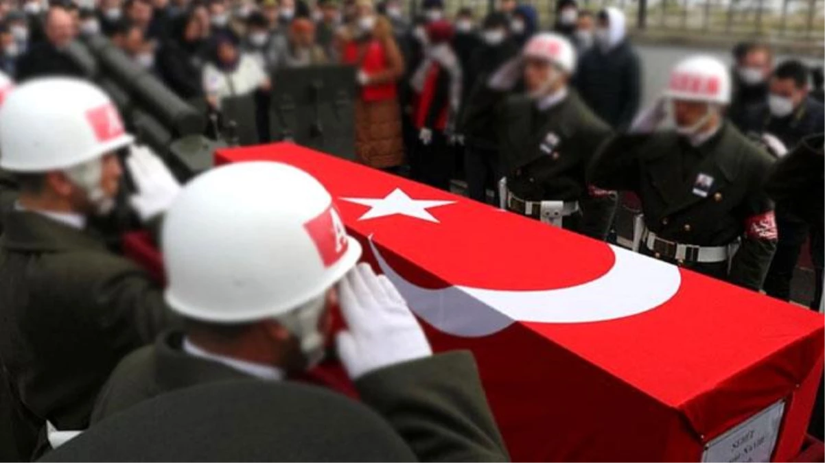 Son Dakika: Diyarbakır Lice\'de teröristlerle çıkan çatışmada 1 asker şehit oldu, 2 yaralı var